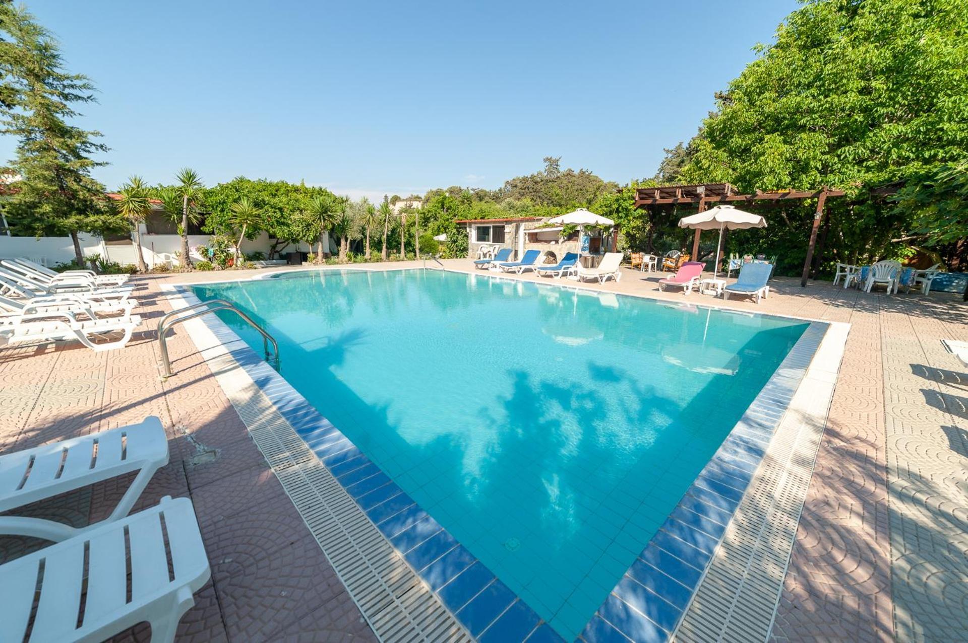 Artemis Studios - Pool And Garden Koskinou  エクステリア 写真